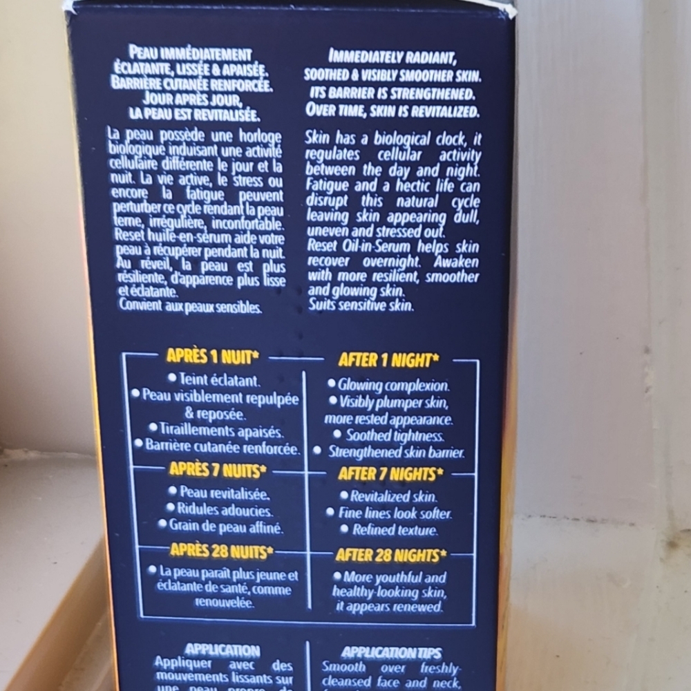 NIB LOCCITANE IMORTELLE OVERNIGHT RESET OIL IN SERUM - Picture 13 of 15